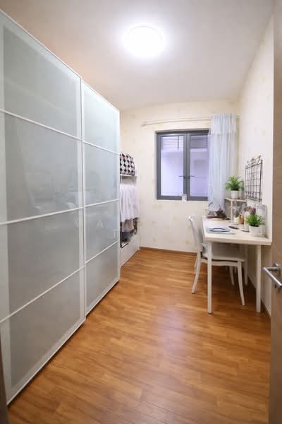 The Palette, 103 Pasir Ris Grove, 4 Bedrooms, 1,152 sqft, Condominium For Sale, by Valerie Tan, 500115142 - Study  - PropertyGuru.com.sg