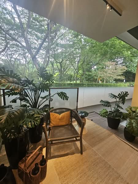 Pinetree Hill, 30 Pine Grove, 1 Bedroom, 538 sqft, Condominium For Sale, by Peggy Ooi 黄明丽, 500115152 - Balcony - PropertyGuru.com.sg