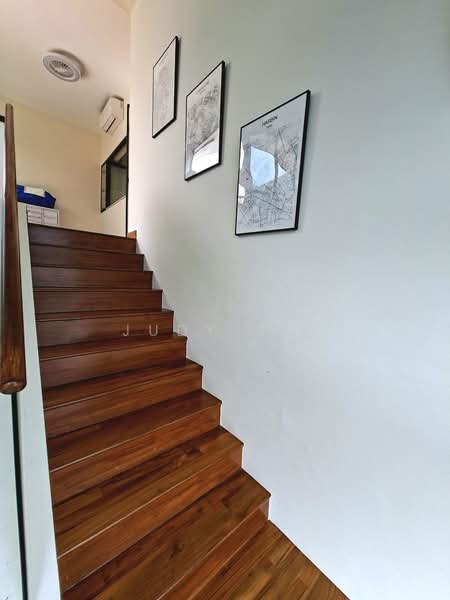 Lakeholmz, 82 Corporation Road, 4 Bedrooms, 2,142 sqft, Condominium For Rent, by Judy Bai, 500115163 - Interior - PropertyGuru.com.sg