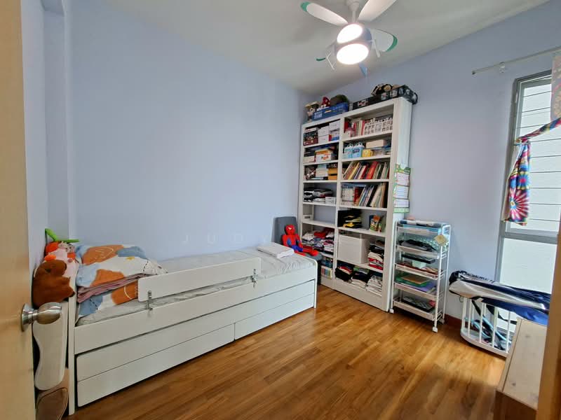 Lakeholmz, 82 Corporation Road, 4 Bedrooms, 2,142 sqft, Condominium For Rent, by Judy Bai, 500115163 - Bedroom - PropertyGuru.com.sg