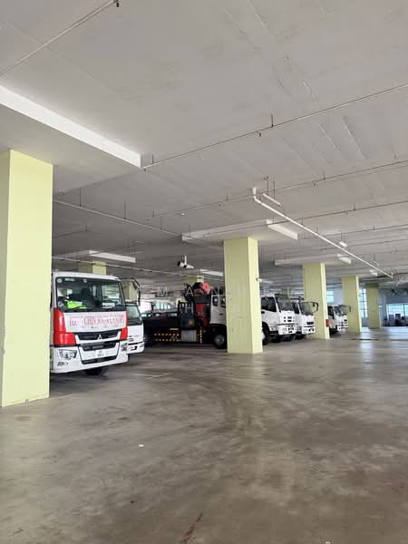 Wave 9, 71 Woodlands Industrial Park E9, 2,228 sqft, Light Industrial (B1) For Sale, by Emmanuel Chia, 500115168 - Car Park - CommercialGuru.com.sg