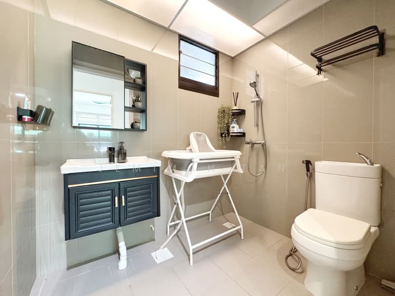 604A Tampines Avenue 9, 604A Tampines Avenue 9, 3 Bedrooms, 990 sqft, HDB Flat For Sale, by Jemimah Tan, 500115170 - Bathroom - PropertyGuru.com.sg