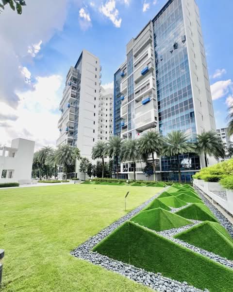 The Santorini, 21 Tampines Street 86, 1 Bedroom, 463 sqft, Condominium For Sale, by Max Ang, 500115176 - Exterior - PropertyGuru.com.sg