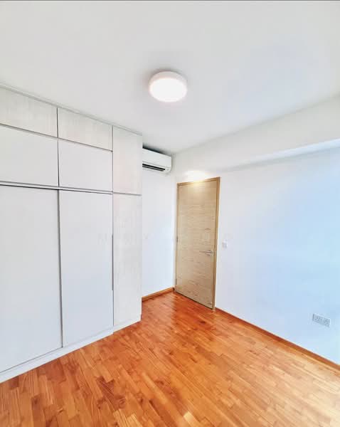 The Santorini, 21 Tampines Street 86, 1 Bedroom, 463 sqft, Condominium For Sale, by Max Ang, 500115176 - Bedroom - PropertyGuru.com.sg