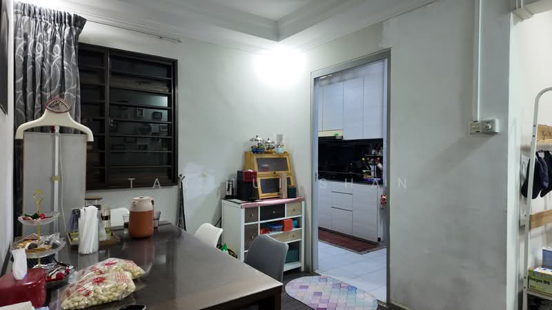 657A Jurong West Street 65, 657A Jurong West Street 65, 3 Bedrooms, 979 sqft, HDB Flat For Sale, by Tan Hui Shan, 500115197 - Kitchen - PropertyGuru.com.sg