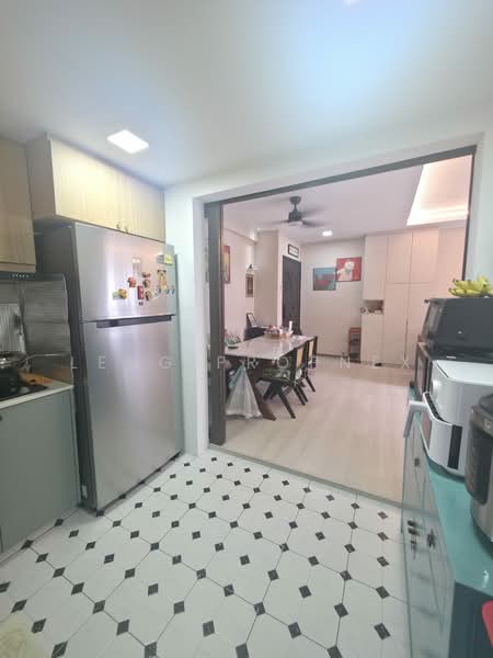 Stratford Court, 41A Bedok Ria Crescent, 3 Bedrooms, 1,098 sqft, Condominium For Sale, by Leng Propnex, 500115201 - PropertyGuru.com.sg