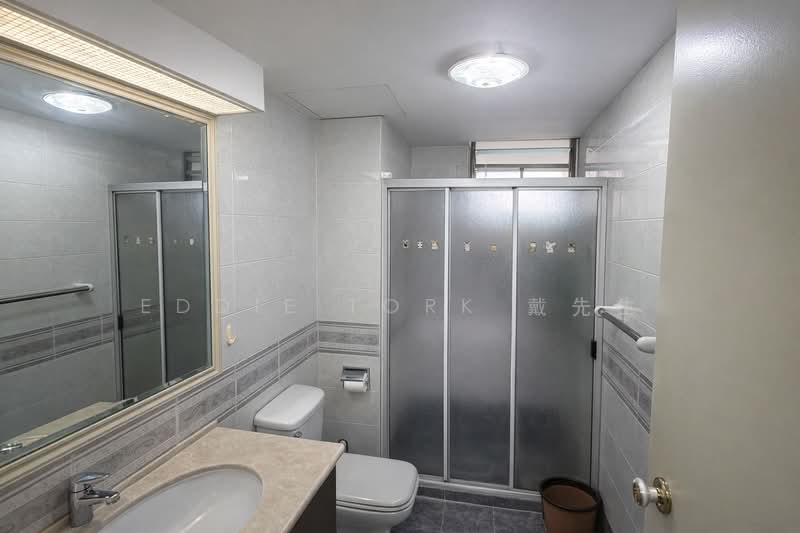 Orchid Park Condominium, 81 Yishun Street 81, 4 Bedrooms, 1,732 sqft, Condominium For Sale, by Eddie Tork 戴先生, 500115207 - Bathroom - PropertyGuru.com.sg