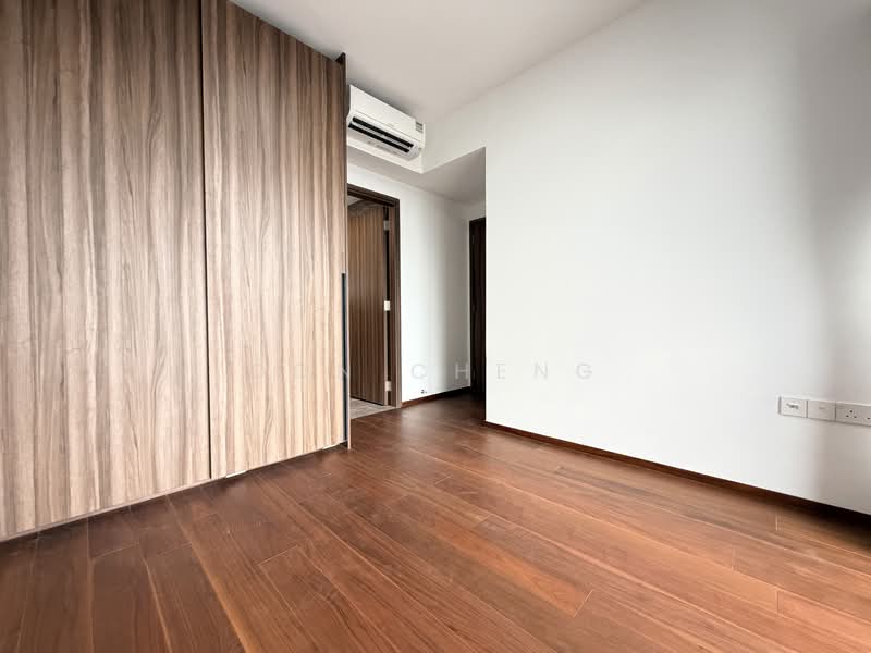 Cheap, move in condition, no extension, unblock landed and nature view, MRT and mall below, , 4 Bedrooms, 990 sqft, Condominium For Sale, by Don Cheng, 500115221 - Interior - PropertyGuru.com.sg