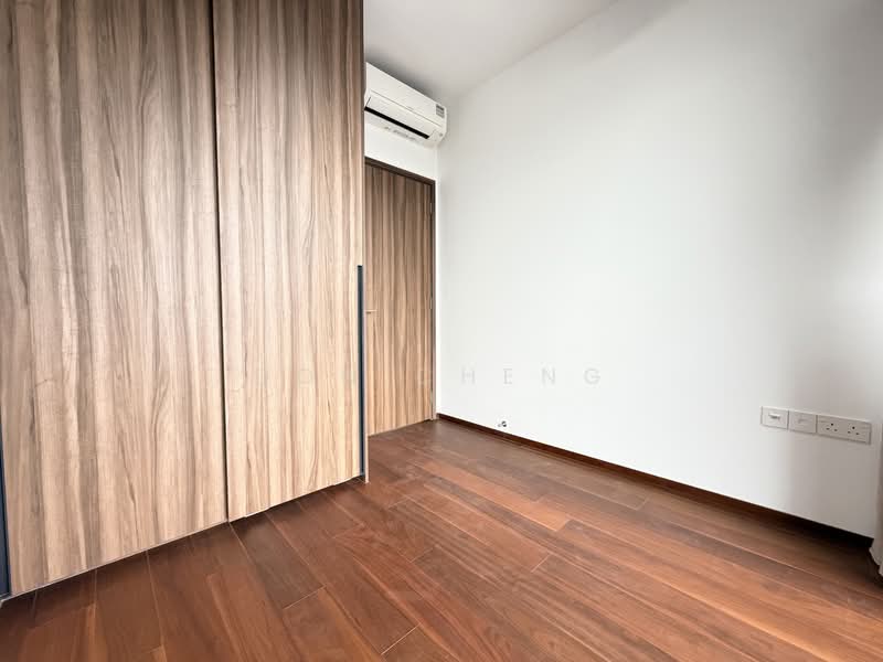 Cheap, move in condition, no extension, unblock landed and nature view, MRT and mall below, , 4 Bedrooms, 990 sqft, Condominium For Sale, by Don Cheng, 500115221 - Interior - PropertyGuru.com.sg