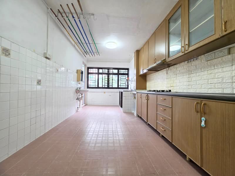 201 Marsiling Drive, 201 Marsiling Drive, 3 Bedrooms, 990 sqft, HDB Flat For Sale, by JC Ding, 500115224 - Kitchen - PropertyGuru.com.sg