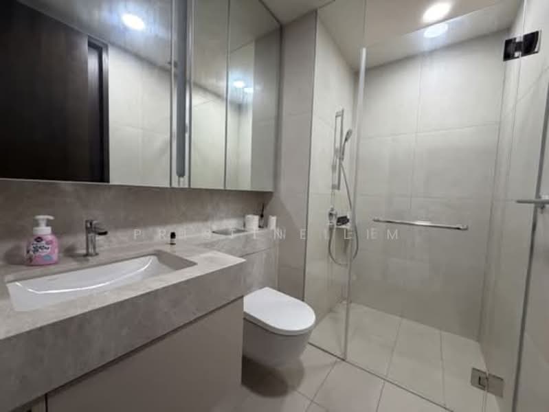 Forett at Bukit Timah, 32A Toh Tuck Road, 2 Bedrooms, 904 sqft, Condominium For Sale, by Pristine Lim, 500115226 - Bathroom - PropertyGuru.com.sg