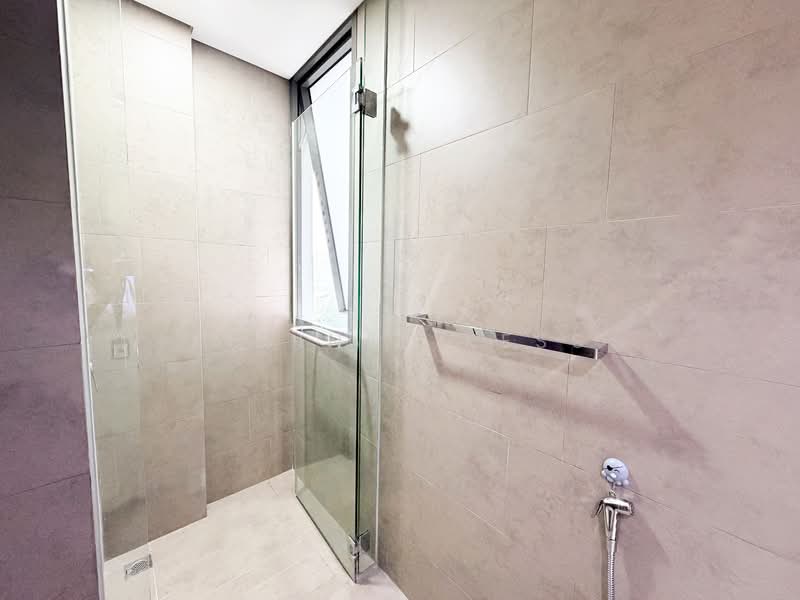 Stratum, 90 Elias Road, 2 Bedrooms, 764 sqft, Condominium For Rent, by Kesinee Kess, 500115251 - Bathroom - PropertyGuru.com.sg