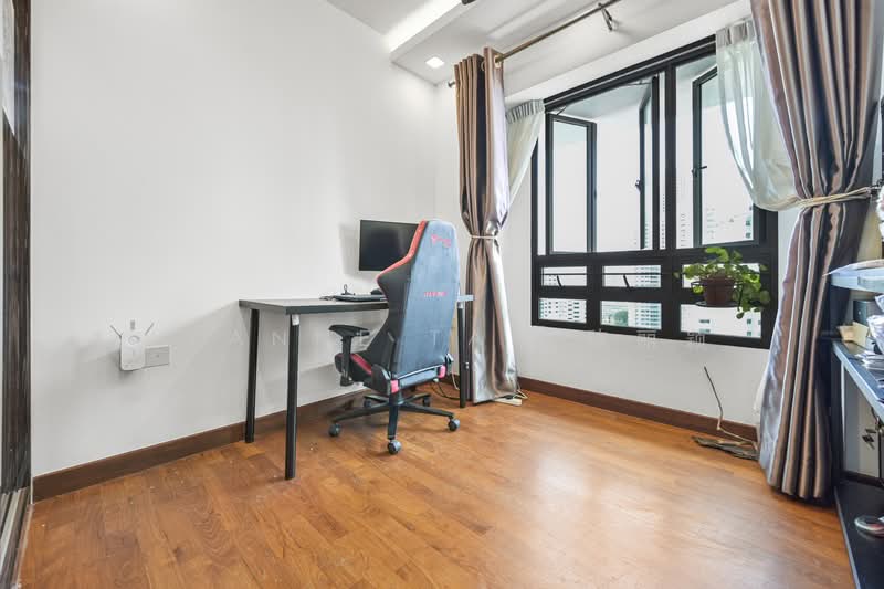 87 Dawson Road, 87 Dawson Road, 3 Bedrooms, 893 sqft, HDB Flat For Sale, by Lyanne Tan 陈丽颖, 500115259 - Bedroom 2 - PropertyGuru.com.sg