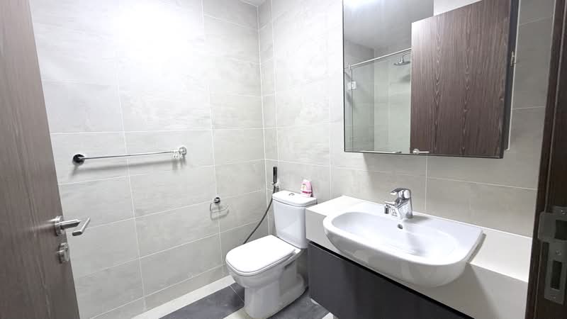Parc Riviera, 103 West Coast Vale, 2 Bedrooms, 603 sqft, Condominium For Rent, by Leen Yap, 500115262 - Bathroom - PropertyGuru.com.sg
