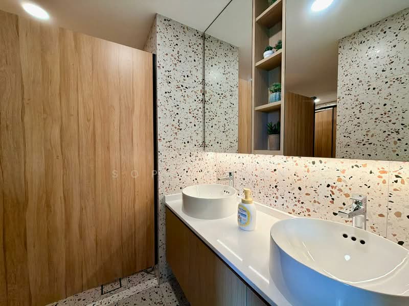 CT Hub 2, 114 Lavender Street, 6,803 sqft, Light Industrial (B1) For Sale, by Sophia Yan, 500115267 - Bathroom - CommercialGuru.com.sg