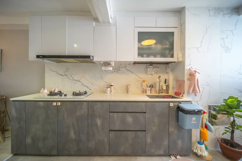 26 Toa Payoh East, 26 Toa Payoh East, 2 Bedrooms, 721 sqft, HDB Flat For Sale, by Michael Ooi, 500115285 - Kitchen - PropertyGuru.com.sg