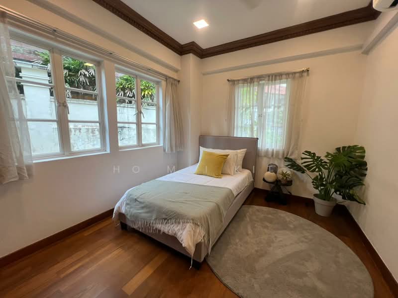 Gentle Villas, Gentle Drive, 5 Bedrooms, 4,500 sqft, Detached House For Sale, by Ho Mei Kit, 500115295 - Bedroom - PropertyGuru.com.sg