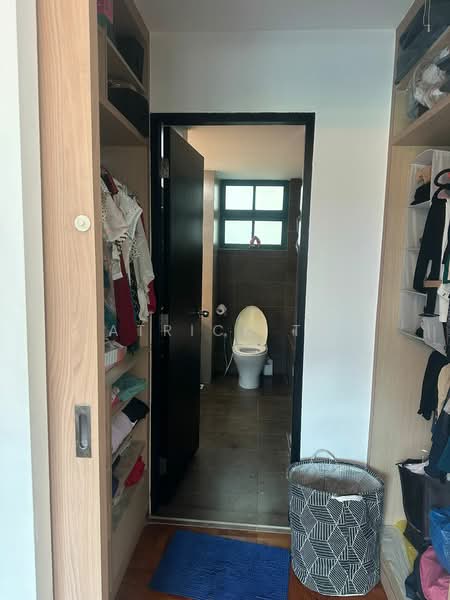 The Anchorage, 370 Alexandra Road, 3 Bedrooms, 1,249 sqft, Condominium For Rent, by Patrick Tan, 500115297 - Bathroom - PropertyGuru.com.sg