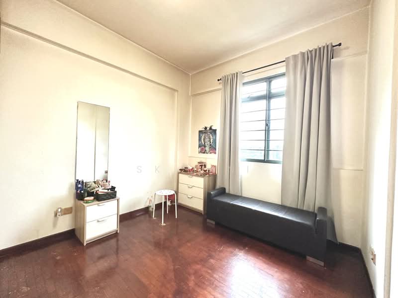 Summerdale, 2 Boon Lay Drive, 3 Bedrooms, 1,195 sqft, Condominium For Sale, by Sk Mani, 500115301 - Bedroom - PropertyGuru.com.sg