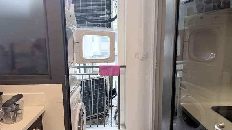 The Foresta @ Mount Faber, 106 Wishart Road, Room Rental, 150 sqft, Condominium For Rent, by Leen Yap, 500115304 - Balcony - PropertyGuru.com.sg