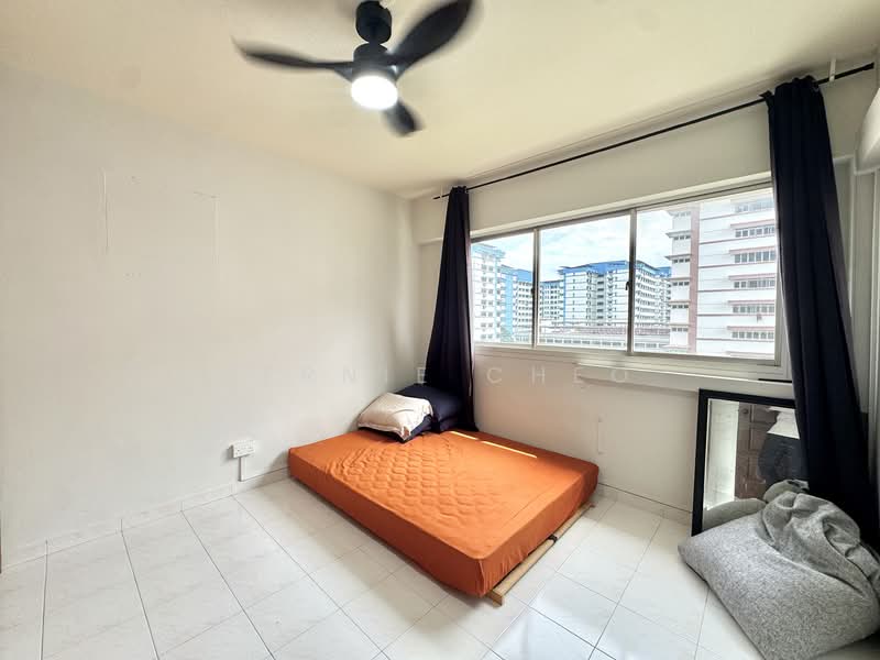 101 Pasir Ris Street 12, 101 Pasir Ris Street 12, 4 Bedrooms, 1,603 sqft, HDB Flat For Sale, by Bernie Cheo, 500115320 - Bedroom - PropertyGuru.com.sg