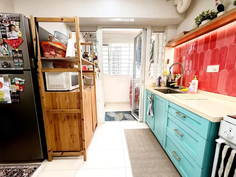 620A Tampines Street 61, 620A Tampines Street 61, 3 Bedrooms, 1,001 sqft, HDB Flat For Sale, by Faizal Rahim, 500115324 - Kitchen - PropertyGuru.com.sg