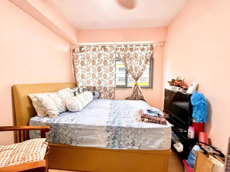620A Tampines Street 61, 620A Tampines Street 61, 3 Bedrooms, 1,001 sqft, HDB Flat For Sale, by Faizal Rahim, 500115324 - Bedroom - PropertyGuru.com.sg