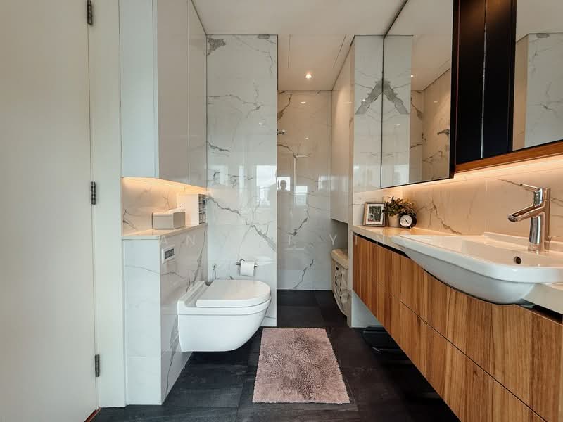 1 Moulmein Rise, 1 Moulmein Rise, 3 Bedrooms, 1,259 sqft, Apartment For Sale, by Han Hui Ying, 500115337 - Bathroom - PropertyGuru.com.sg