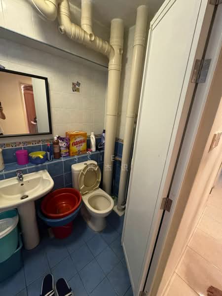 311A Anchorvale Lane, 311A Anchorvale Lane, 3 Bedrooms, 1,206 sqft, HDB Flat For Sale, by Jessie Tan 陈杰识, 500115341 - Bathroom - PropertyGuru.com.sg