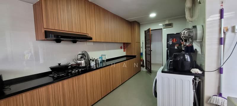 431 Tampines Street 41, 431 Tampines Street 41, 4 Bedrooms, 1,600 sqft, HDB Flat For Sale, by J Han, 500115344 - Kitchen - PropertyGuru.com.sg