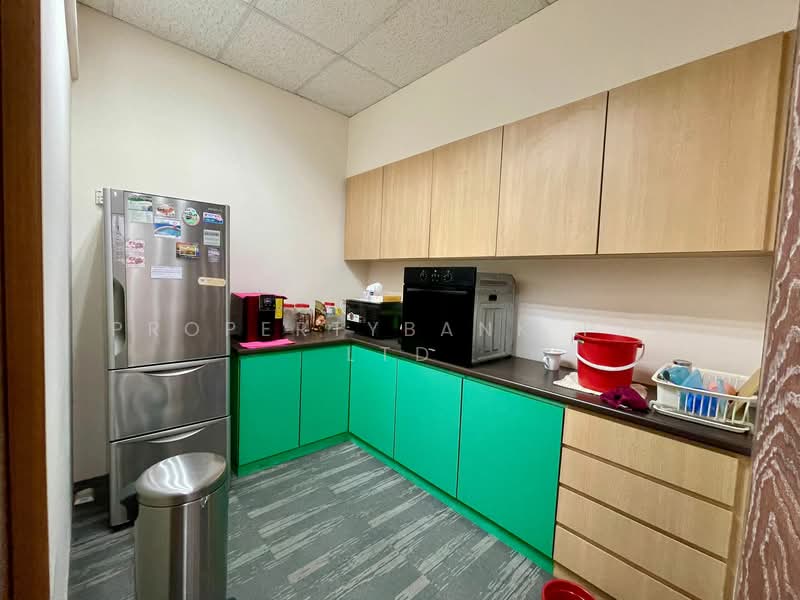 Move-In Ready Business Space Steps from Tai Seng MRT, , 4,000 sqft, Light Industrial (B1) For Rent, by PropertyBank Pte Ltd, 500115347 - Kitchen - CommercialGuru.com.sg