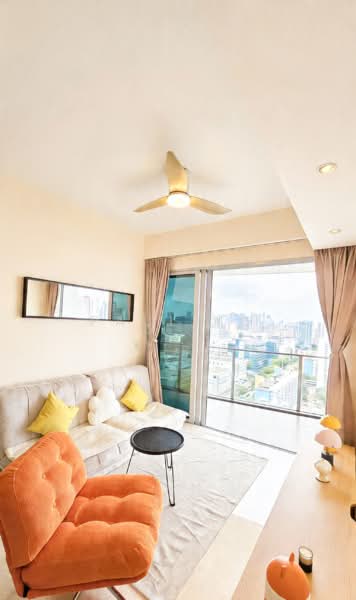 Eight Riversuites, 2 Whampoa East, 2 Bedrooms, 700 sqft, Condominium For Rent, by Paul Ng, 500115354 - Living Room - PropertyGuru.com.sg