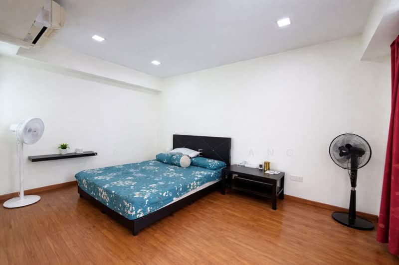 303C Punggol Central, 303C Punggol Central, 3 Bedrooms, 1,001 sqft, HDB Flat For Sale, by Valerie Kang, 500115359 - Bedroom - PropertyGuru.com.sg