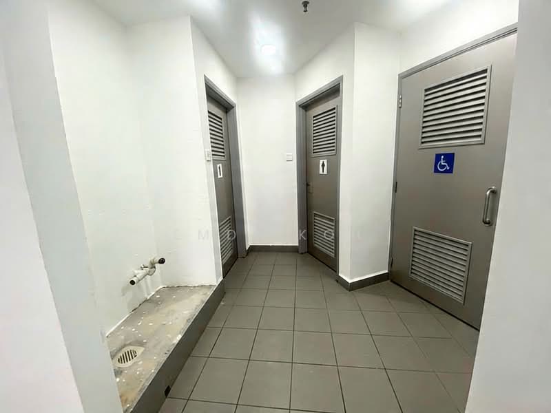 St Andrew's Centre, 250 Tanjong Pagar Road, 2,831 sqft, Office For Rent, by Emdy Koh, 500115368 - Corridor - CommercialGuru.com.sg