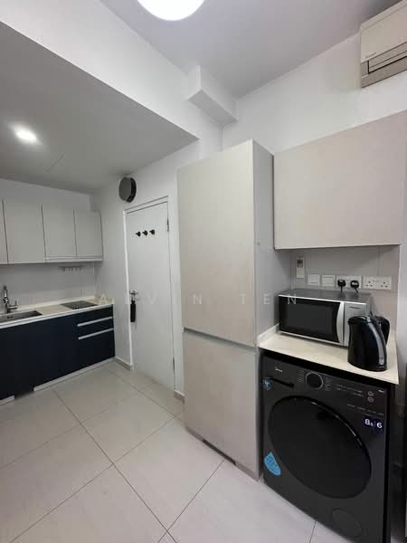 Suites 28, 28 Lorong 30 Geylang, 1 Bedroom, 400 sqft, Apartment For Rent, by Alvin Ten, 500115381 - Kitchen - PropertyGuru.com.sg