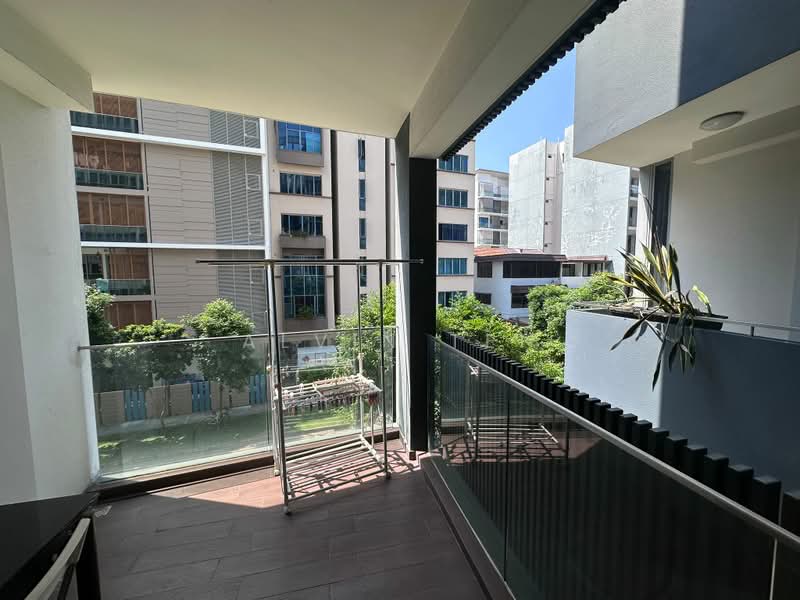 Suites 28, 28 Lorong 30 Geylang, 1 Bedroom, 400 sqft, Apartment For Rent, by Alvin Ten, 500115381 - Balcony - PropertyGuru.com.sg
