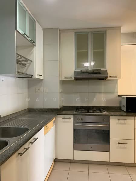 Baywater, 812 Bedok Reservoir Road, 2 Bedrooms, 1,044 sqft, Condominium For Sale, by Wayne Chew, 500115395 - Kitchen - PropertyGuru.com.sg
