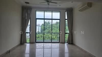 For Rent - Meralodge