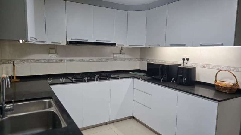 Meralodge, 83 Hillview Avenue, 4 Bedrooms, 1,958 sqft, Condominium For Rent, by Gwendolyn Yap, 500115399 - Kitchen - PropertyGuru.com.sg