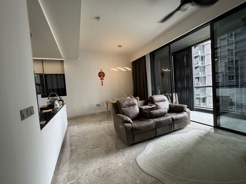 Martin Modern, 8 Martin Place, 3 Bedrooms, 1,087 sqft, Condominium For Rent, by Elsie Cheng, 500115400 - Living Room - PropertyGuru.com.sg