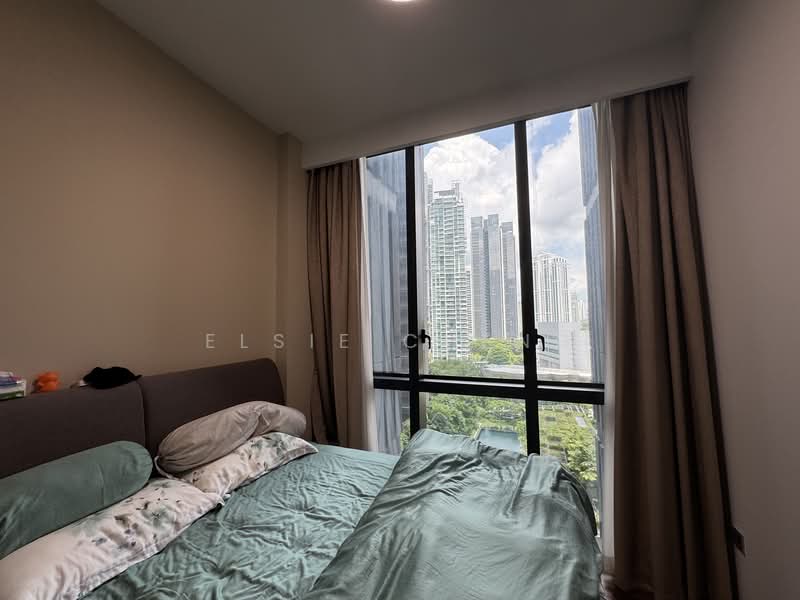Martin Modern, 8 Martin Place, 3 Bedrooms, 1,087 sqft, Condominium For Rent, by Elsie Cheng, 500115400 - Bedroom - PropertyGuru.com.sg