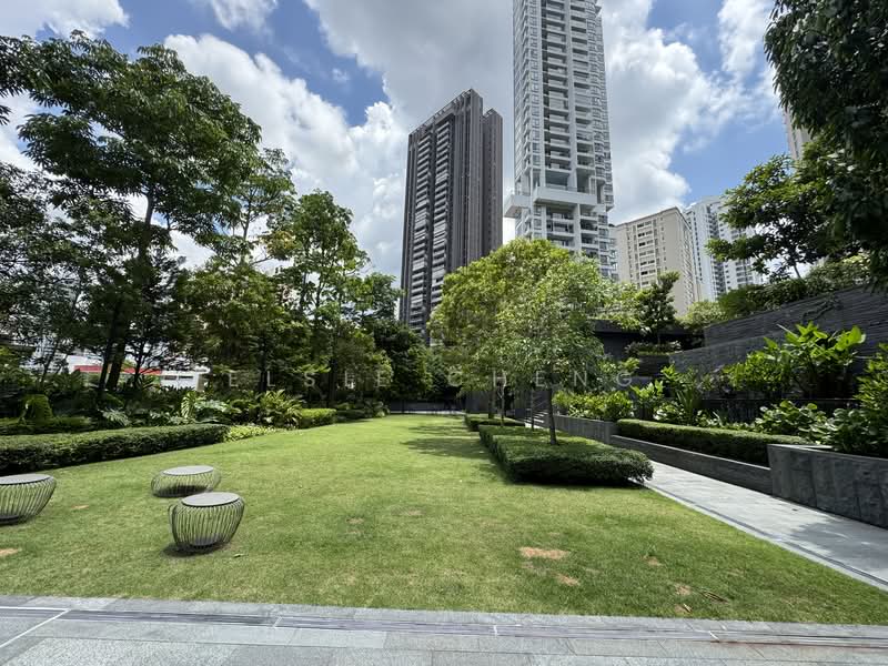 Martin Modern, 8 Martin Place, 3 Bedrooms, 1,087 sqft, Condominium For Rent, by Elsie Cheng, 500115400 - Exterior - PropertyGuru.com.sg