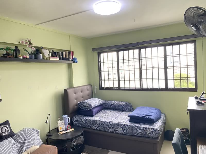 238 Jurong East Street 21, 238 Jurong East Street 21, 3 Bedrooms, 1,291 sqft, HDB Flat For Sale, by Nijamudeen Deeno, 500115403 - Bedroom - PropertyGuru.com.sg