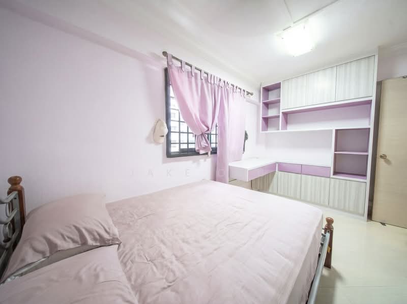 51 Kent Road, 51 Kent Road, 3 Bedrooms, 947 sqft, HDB Flat For Sale, by Jake Ong, 500115420 - Bedroom - PropertyGuru.com.sg