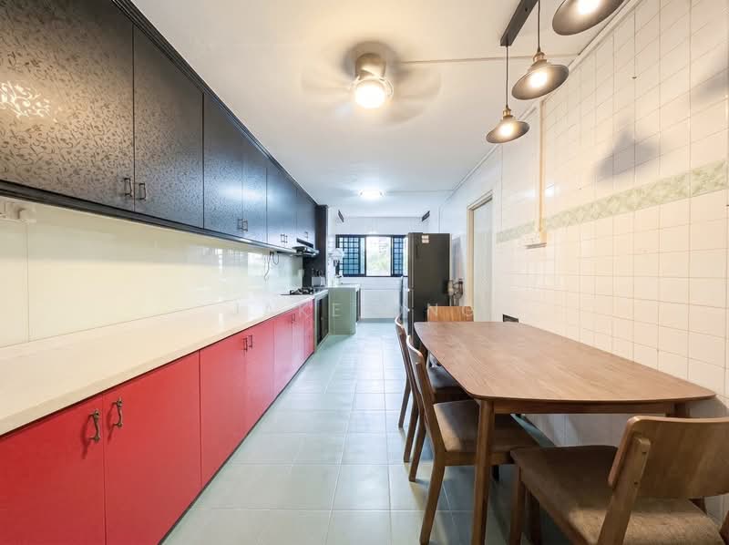51 Kent Road, 51 Kent Road, 3 Bedrooms, 947 sqft, HDB Flat For Sale, by Jake Ong, 500115420 - Kitchen - PropertyGuru.com.sg