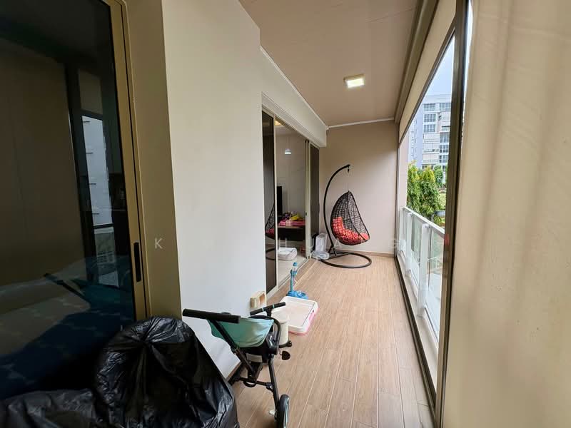 Sea Horizon, 1 Pasir Ris Rise, 3 Bedrooms, 1,163 sqft, Executive Condominium For Rent, by Kim Zhuang, 500115428 - Balcony - PropertyGuru.com.sg