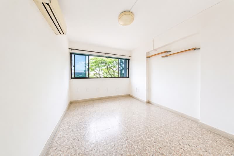 417 Bedok North Avenue 2, 417 Bedok North Avenue 2, 3 Bedrooms, 1,281 sqft, HDB Flat For Sale, by Jeric Ho, 500115433 - Interior - PropertyGuru.com.sg