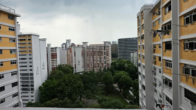 2 Holland Avenue, 2 Holland Avenue, 2 Bedrooms, 700 sqft, HDB Flat For Sale, by Joshua Tan, 500115449 - Exterior - PropertyGuru.com.sg