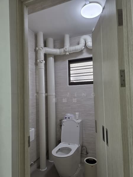 4B Saint George's Lane, 4B Saint George's Lane, 3 Bedrooms, 1,335 sqft, HDB Flat For Sale, by Amy Zeng 房姐姐, 500115481 - Bathroom - PropertyGuru.com.sg