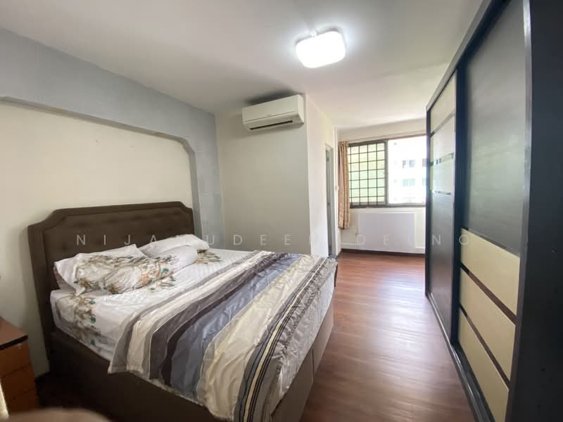 745 Jurong West Street 73, 745 Jurong West Street 73, 3 Bedrooms, 1,119 sqft, HDB Flat For Sale, by Nijamudeen Deeno, 500115486 - Bedroom - PropertyGuru.com.sg